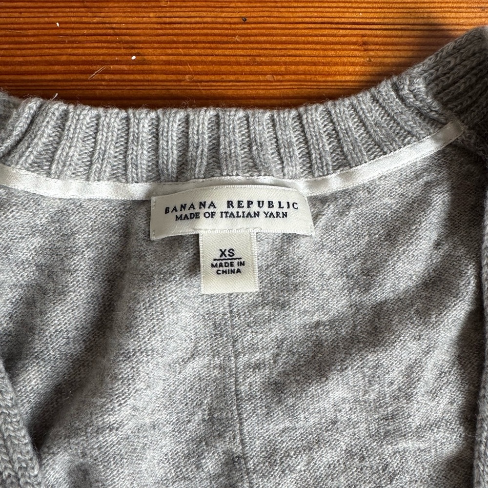 Banana republic Italian yarn sweater grey XS - Picture 5 of 7
